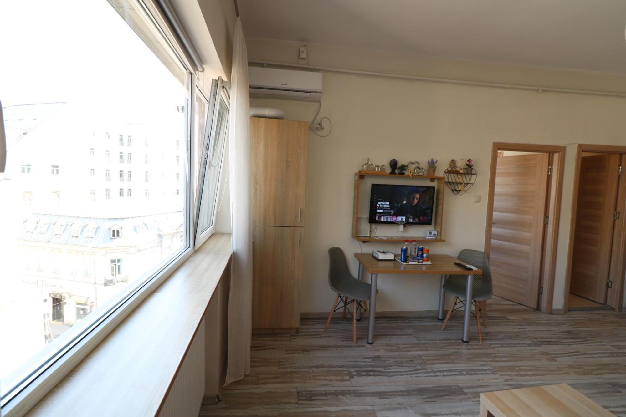 Charming Cozy - Old Town - Free Minibar Apartament